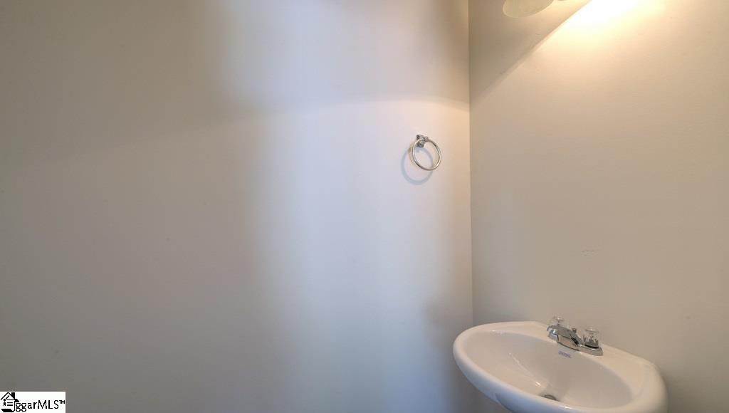 104 Addlestone Circle Fountain Inn, SC 29644 - Photo 23 of 27 Gallery Image 23