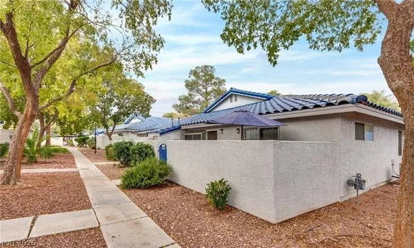 $1,275 | 2116 Willowbury Drive, Unit C, Las Vegas, NV 89108