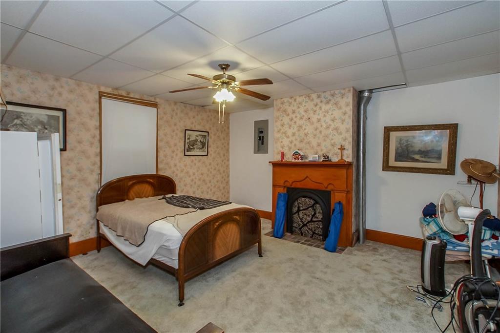 42 Smith Road Uniontown, PA 15401 - Photo 3 of 15