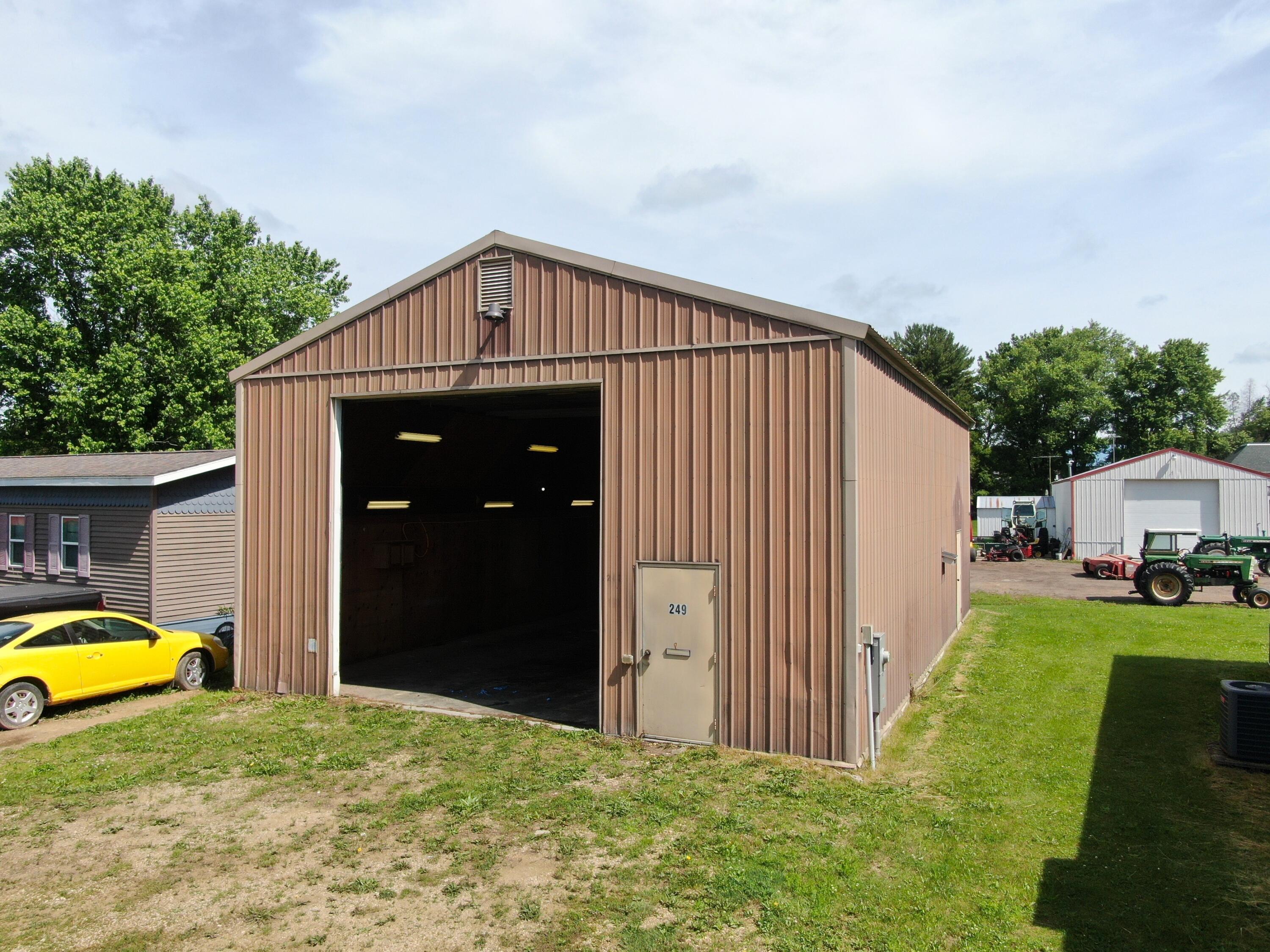 249 South State Street La Farge, WI 54639 - Photo 10 of 22 DJI_0118