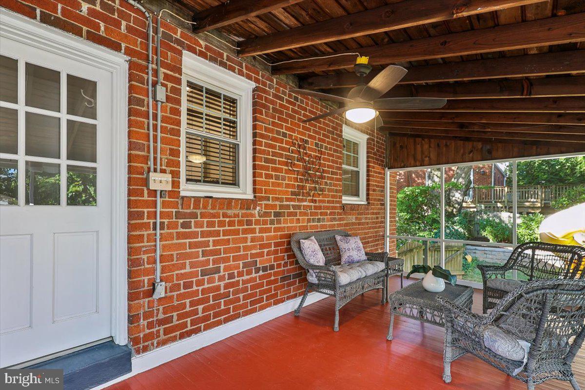 1501 Crest Road Silver Spring, MD 20902 - Photo 16 of 50 Charming Screened in Porch!