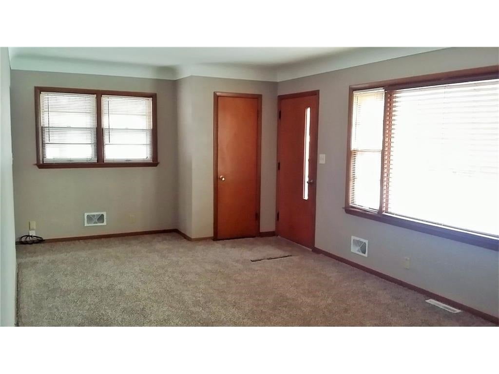 255 Ridge Court Marion, IA 52302 - Photo 7 of 20 Gallery Image 7