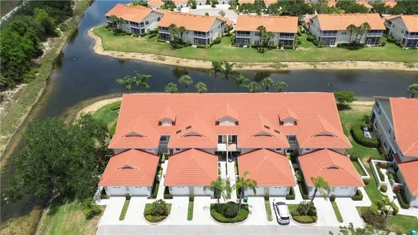 $2,600 | 5145 Cobble Creek Court, Unit G202, Naples, FL 34110