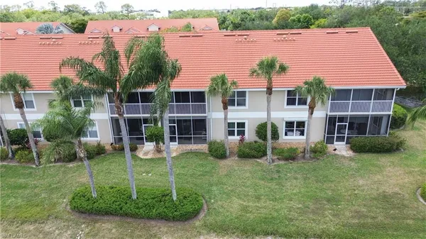 $2,600 | 5145 Cobble Creek Court, Unit G202, Naples, FL 34110