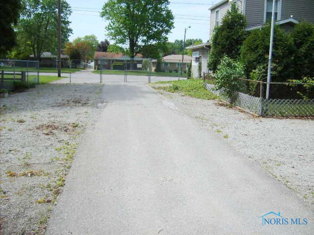 2316 West Alexis Road Toledo, OH 43613 - Photo 12 of 20 Other.