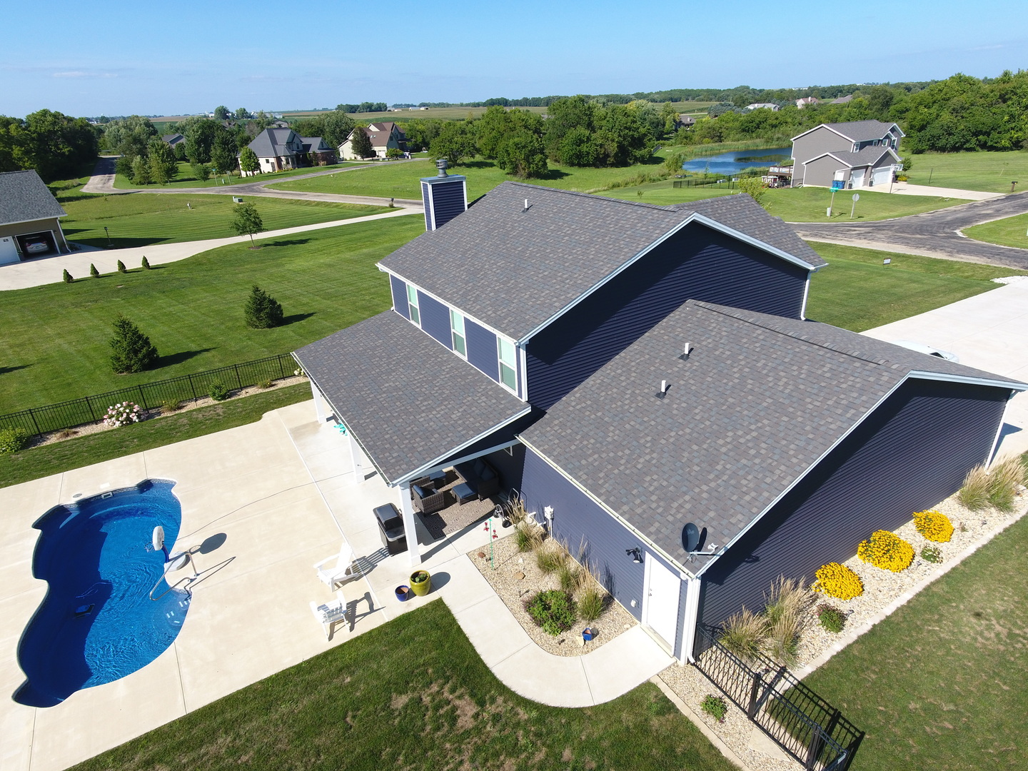 13 Wolf Run Road El Paso, IL 61738 - Photo 9 of 57 an aerial view of a house with big yard