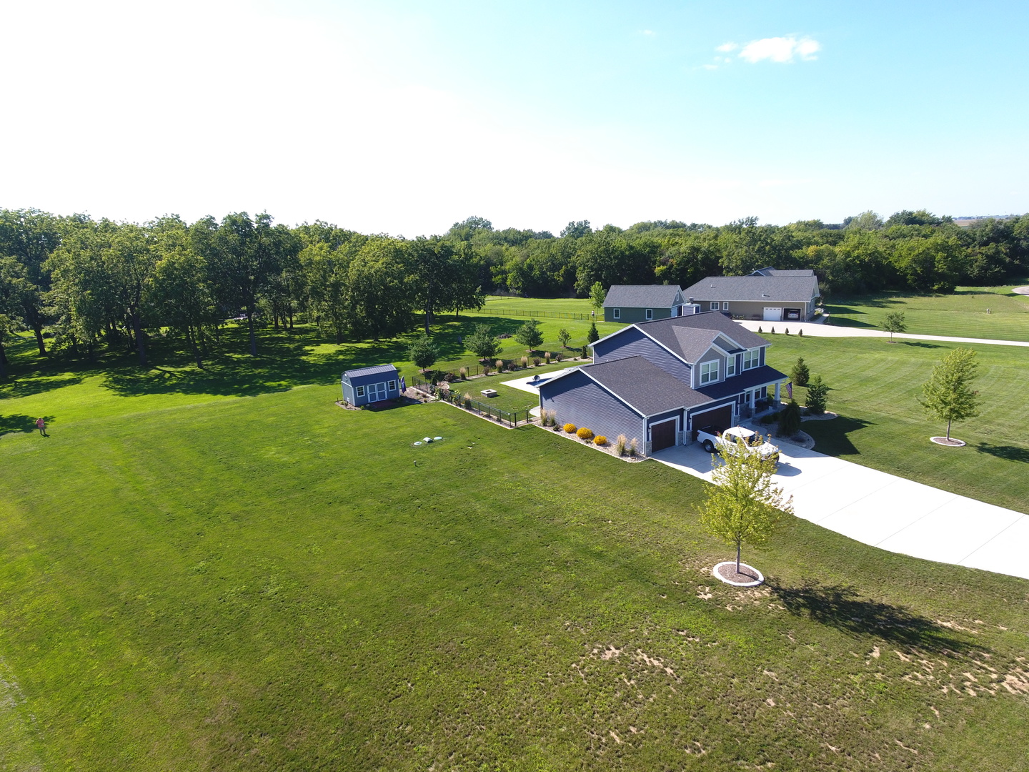 13 Wolf Run Road El Paso, IL 61738 - Photo 10 of 57 an aerial view of a house with a garden