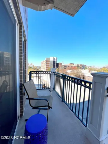 $3,750 | 124 Walnut Street, Unit 207, Wilmington, NC 28401