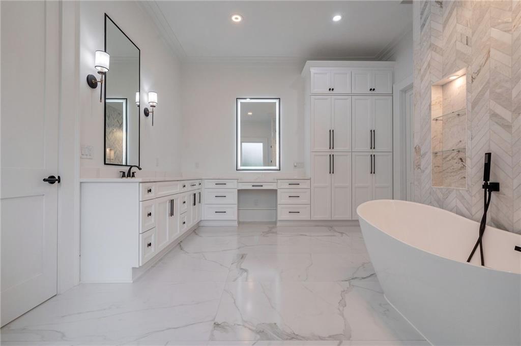 4459 Grady Smith Road Loganville, GA 30052 - Photo 6 of 124