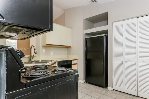 $1,895 | 1274 Southwest Byron Street, Port St. Lucie, FL 34983