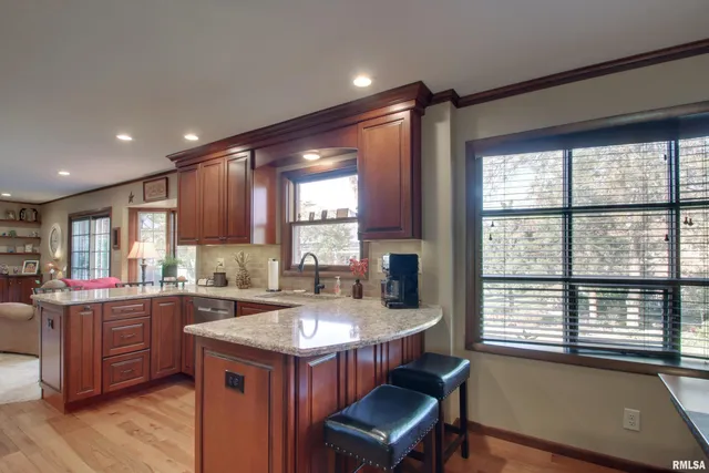 $364,900 | 3111 Cabot Road, Quincy, IL 62301