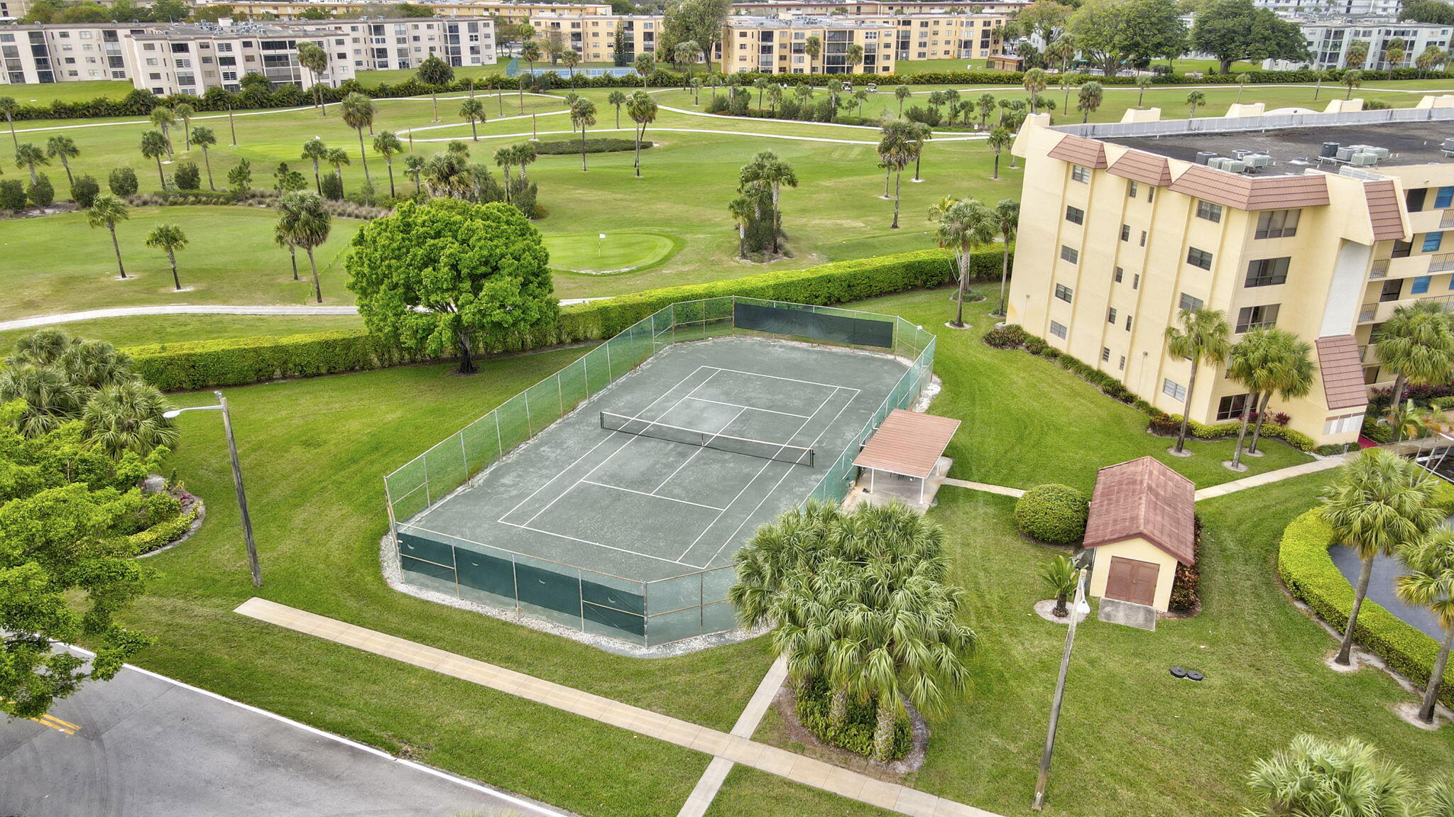 9170 Southwest 14th Street, Unit 4409 Boca Raton, FL 33428 - Photo 36 of 37 Tennis Court