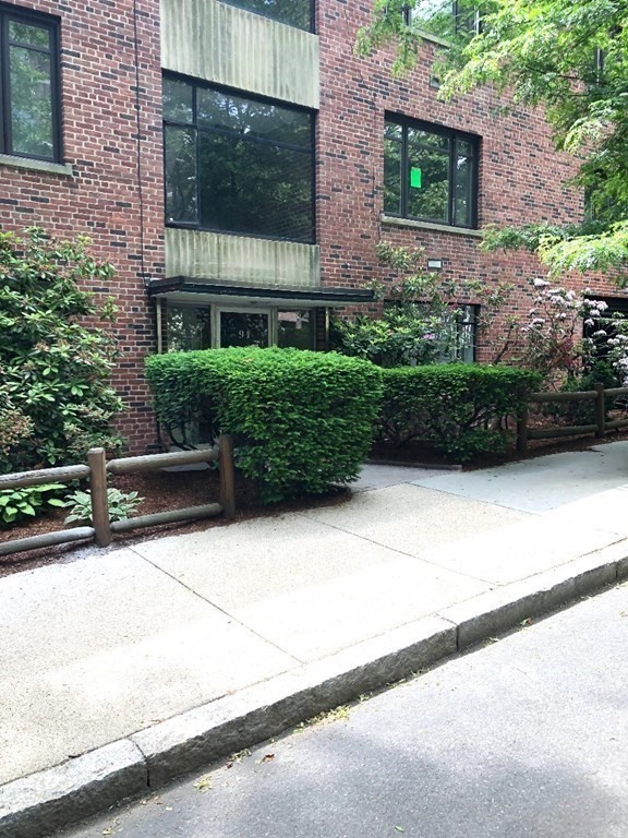 94 Griggs Road, Unit 11 Brookline, MA 02446 - Photo 12 of 12