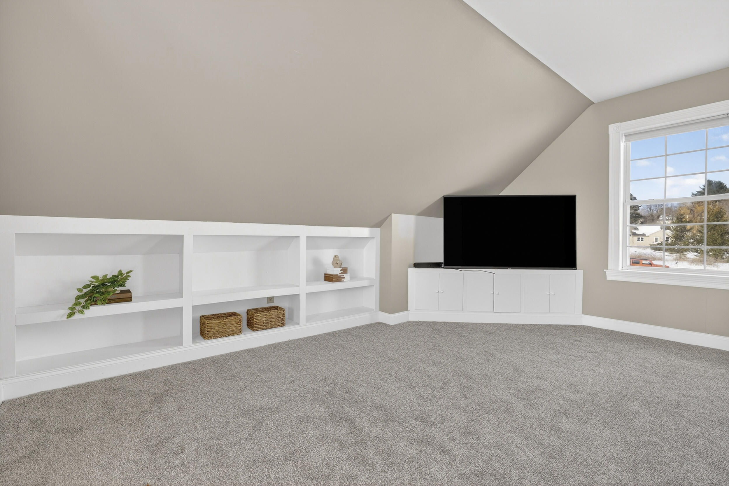 10 Stockholm Drive Cumberland, ME 04021 - Photo 45 of 79 10stockholm-66