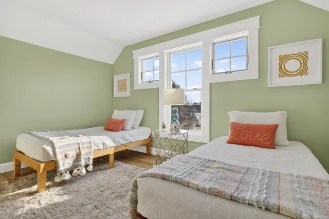 $1,650,000 | 10 Stockholm Drive, Cumberland, ME 04021