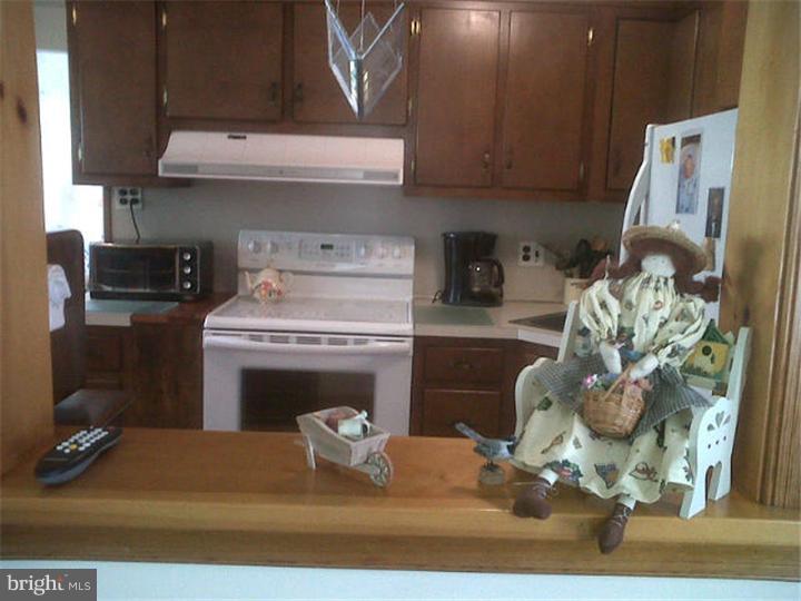 22 Barbara Road Hatboro, PA 19040 - Photo 6 of 9