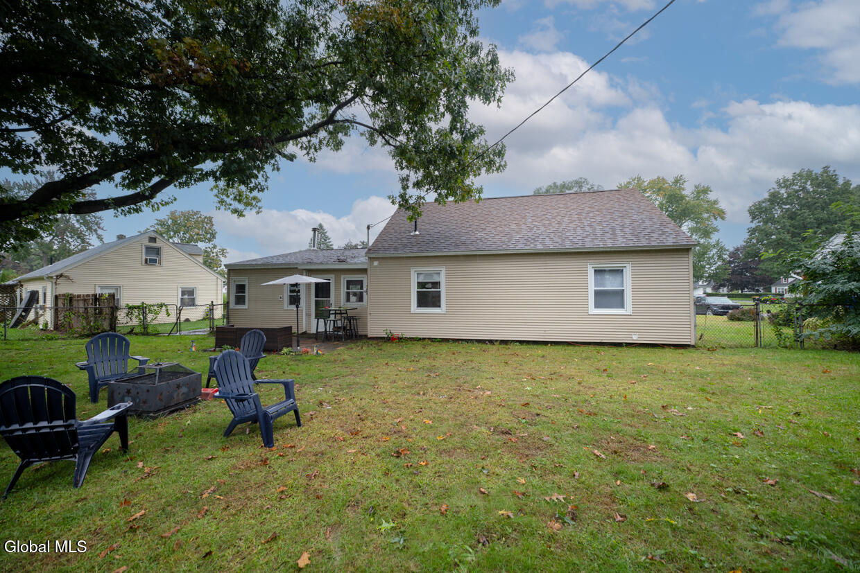 1013 Inner Drive Schenectady, NY 12303 - Photo 22 of 23 DSC_2217-Edit