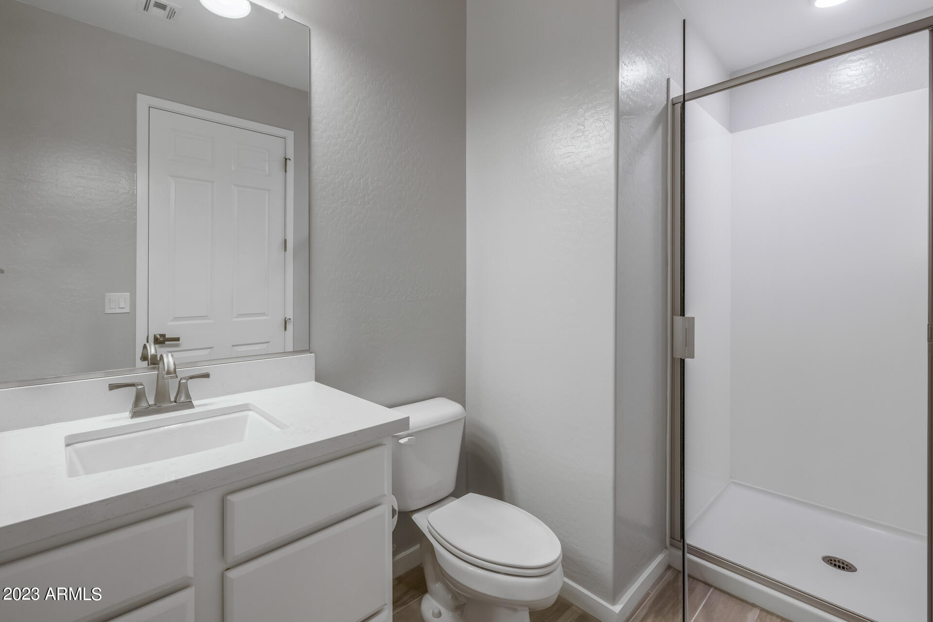 250 West Queen Creek Road, Unit 210 Chandler, AZ 85248 - Photo 18 of 39 18)BED 2 BATH