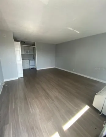 $895 | 515 Bon Air Street, Unit 240, Lakeland, FL 33805