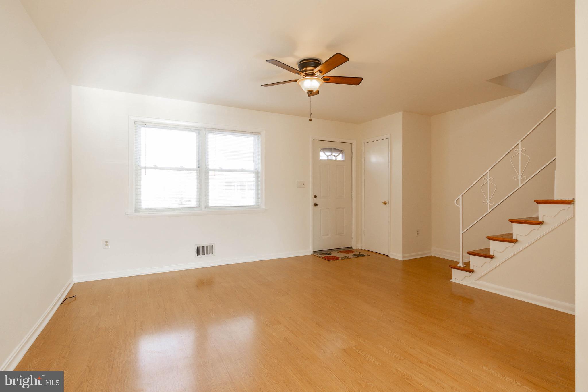 9727 Matzon Road Baltimore, MD 21220 - Photo 4 of 31