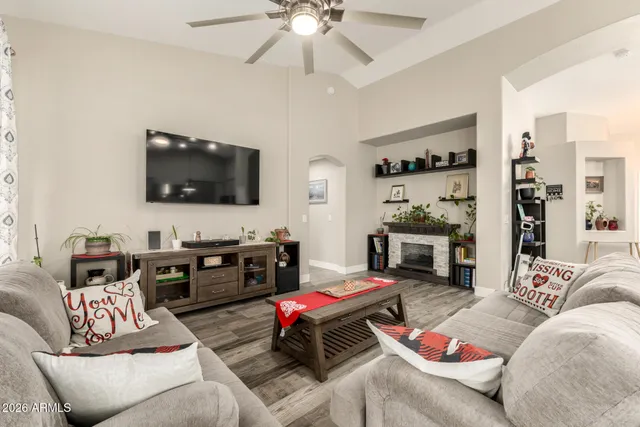 $650,000 | 2096 South Quartz Street, Gilbert, AZ 85295