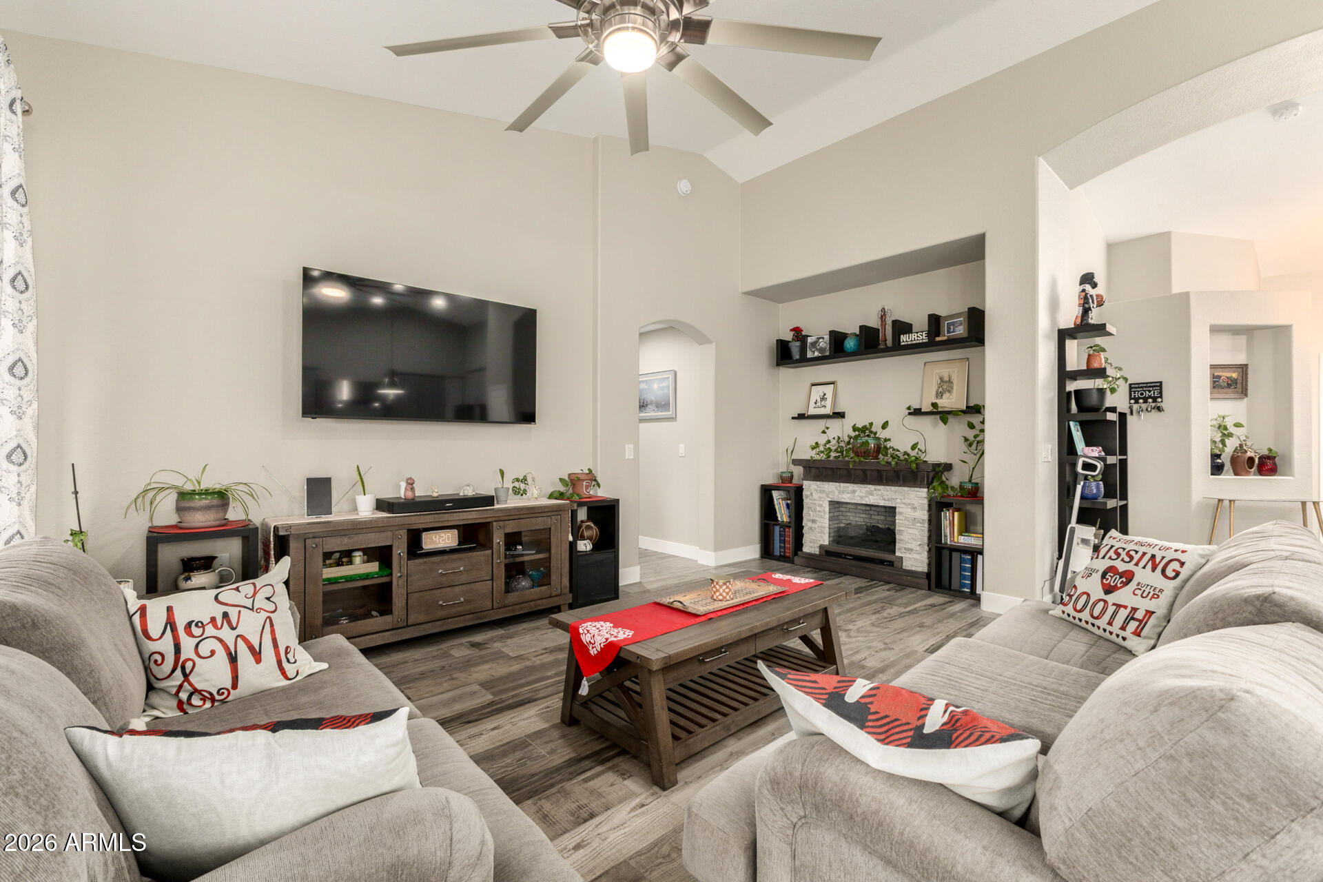 2096 South Quartz Street Gilbert, AZ 85295 - Photo 21 of 67 19 Quartz