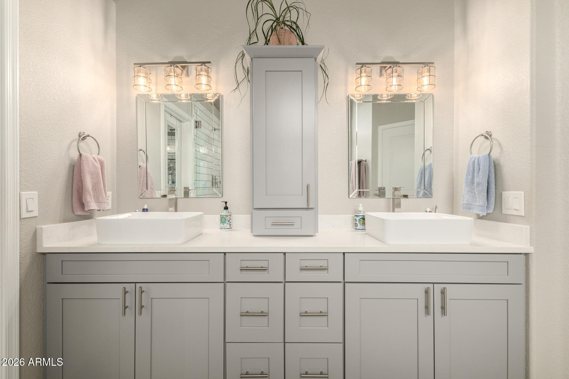 2096 South Quartz Street Gilbert, AZ 85295 - Photo 29 of 67 33 Quartz