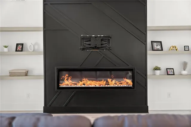 $1,300,000 | 151 South Pointe Drive, Hartwell, GA 30643