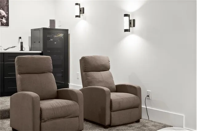 $1,300,000 | 151 South Pointe Drive, Hartwell, GA 30643