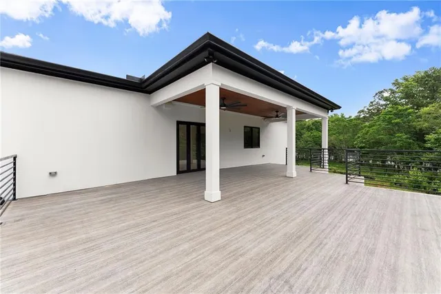 $1,300,000 | 151 South Pointe Drive, Hartwell, GA 30643