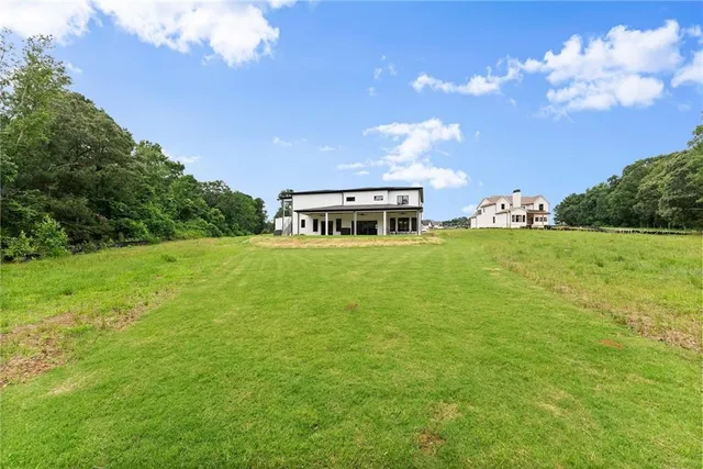 $1,300,000 | 151 South Pointe Drive, Hartwell, GA 30643