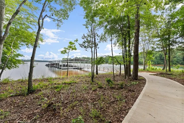 $1,300,000 | 151 South Pointe Drive, Hartwell, GA 30643