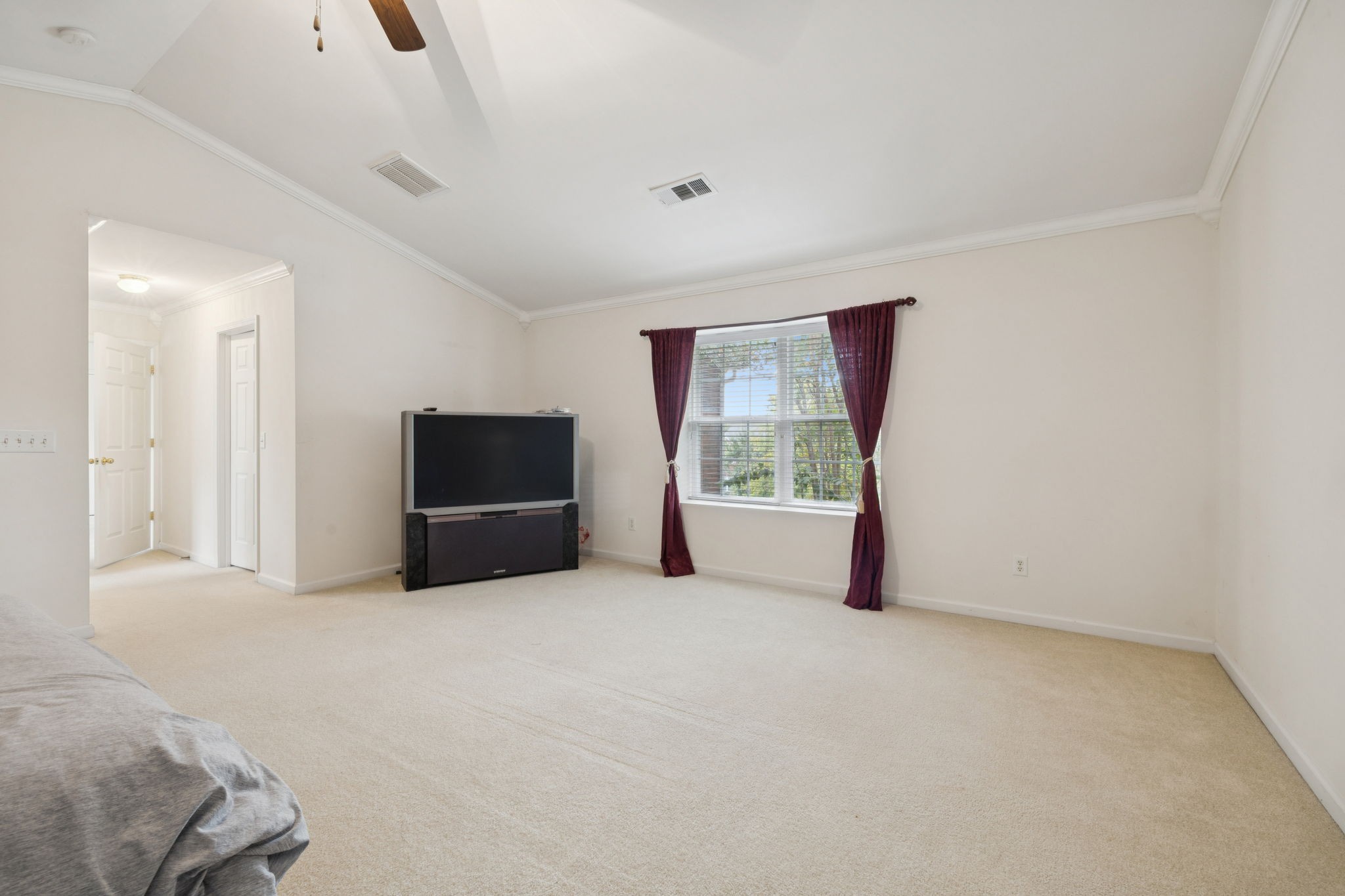 1728 Liberty Pike Franklin, TN 37067 - Photo 27 of 52 a living room with furniture and a flat screen tv