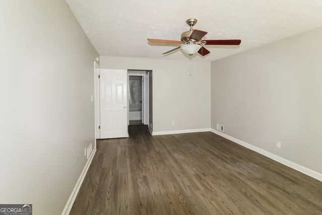 $1,825 | 858 Martin Road, Stone Mountain, GA 30088