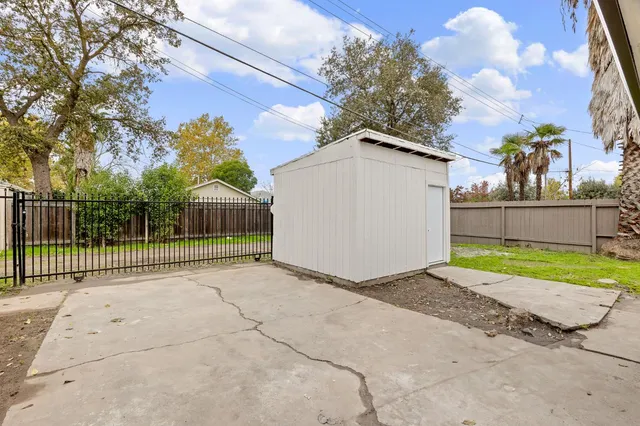 a view of backyard with green space
