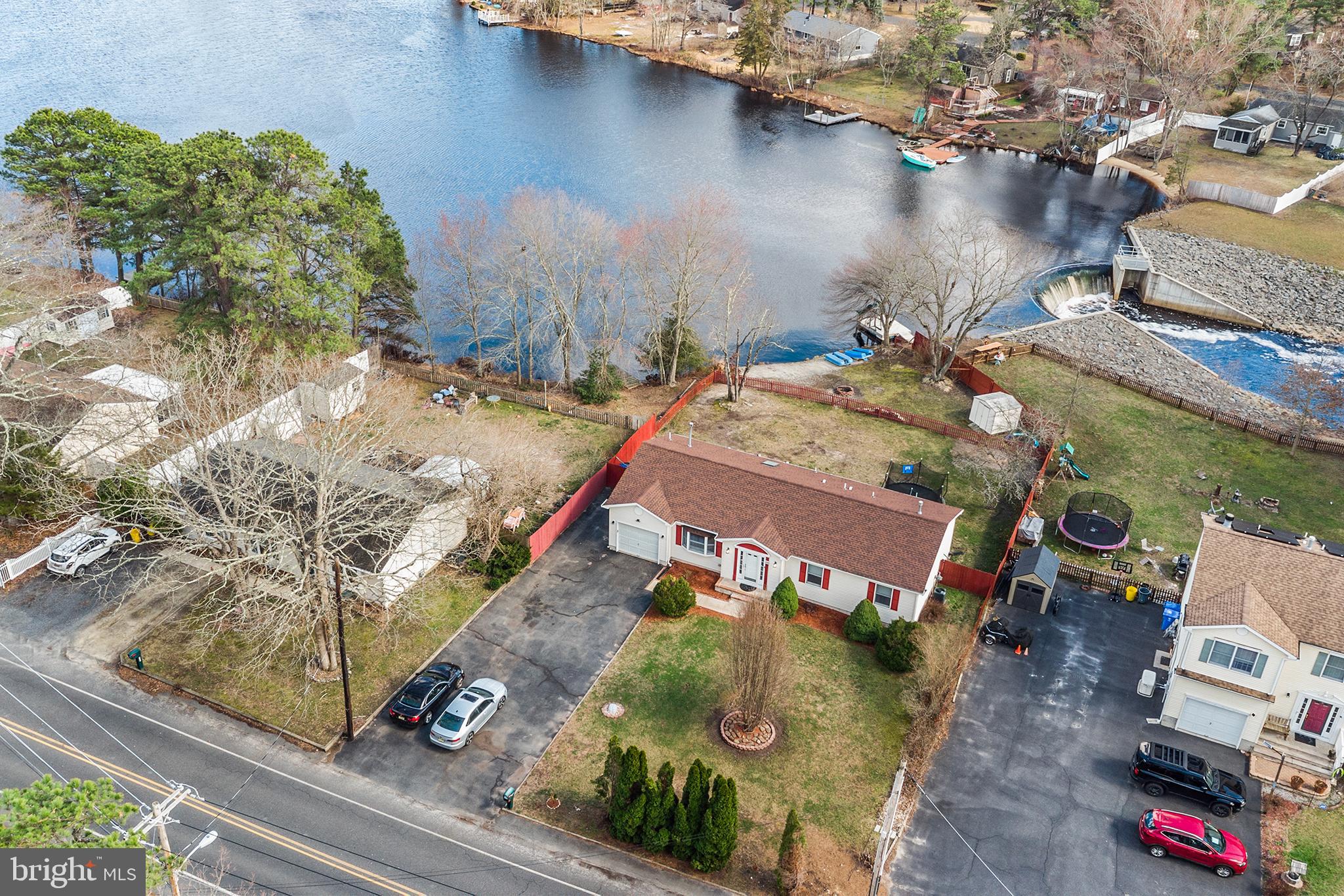 100 Split Rock Road Browns Mills, NJ 08015 - Photo 4 of 43
