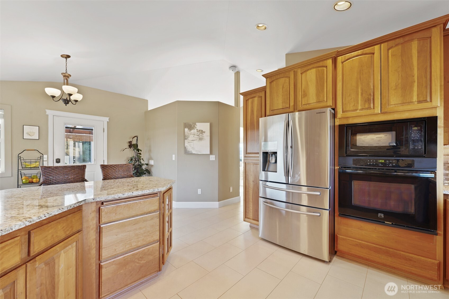 2521 Fancher Field Road East Wenatchee, WA 98802 - Photo 17 of 39