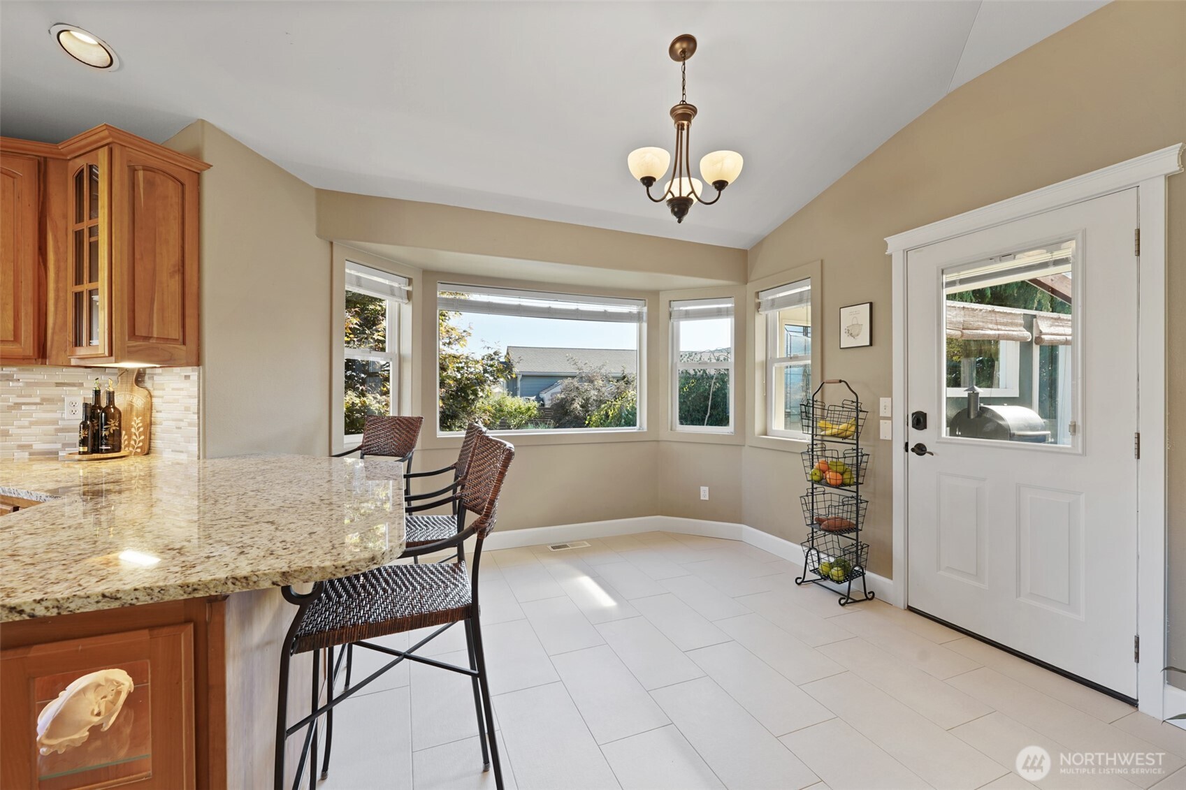 2521 Fancher Field Road East Wenatchee, WA 98802 - Photo 18 of 39