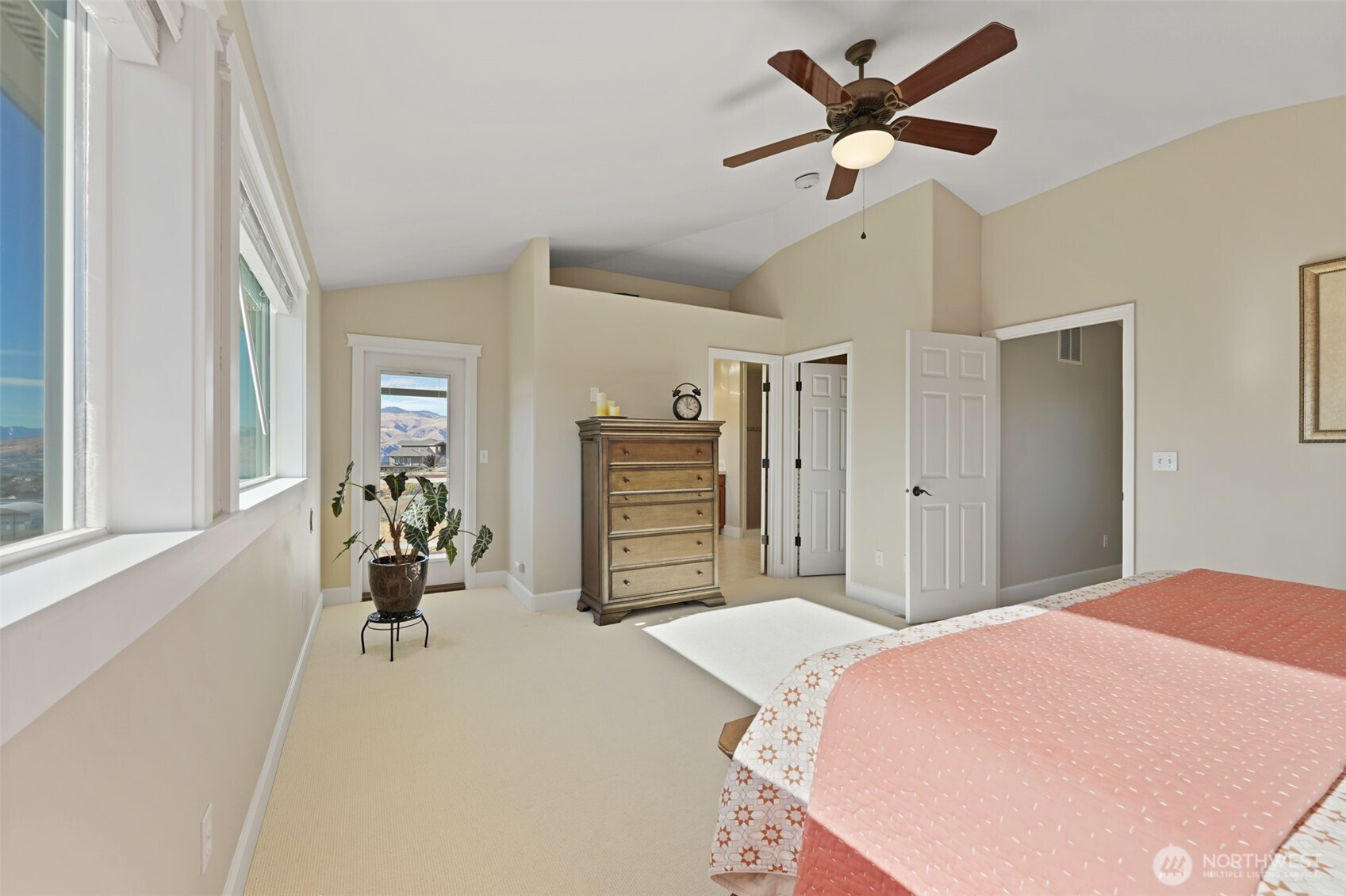 2521 Fancher Field Road East Wenatchee, WA 98802 - Photo 27 of 39