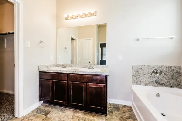 $1,405 | 1664 Road 5102, Cleveland, TX 77327