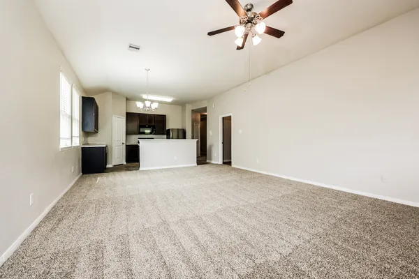 $1,320 | 1664 Road 5102, Cleveland, TX 77327