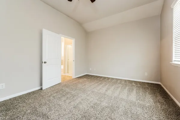 $1,405 | 1664 Road 5102, Cleveland, TX 77327