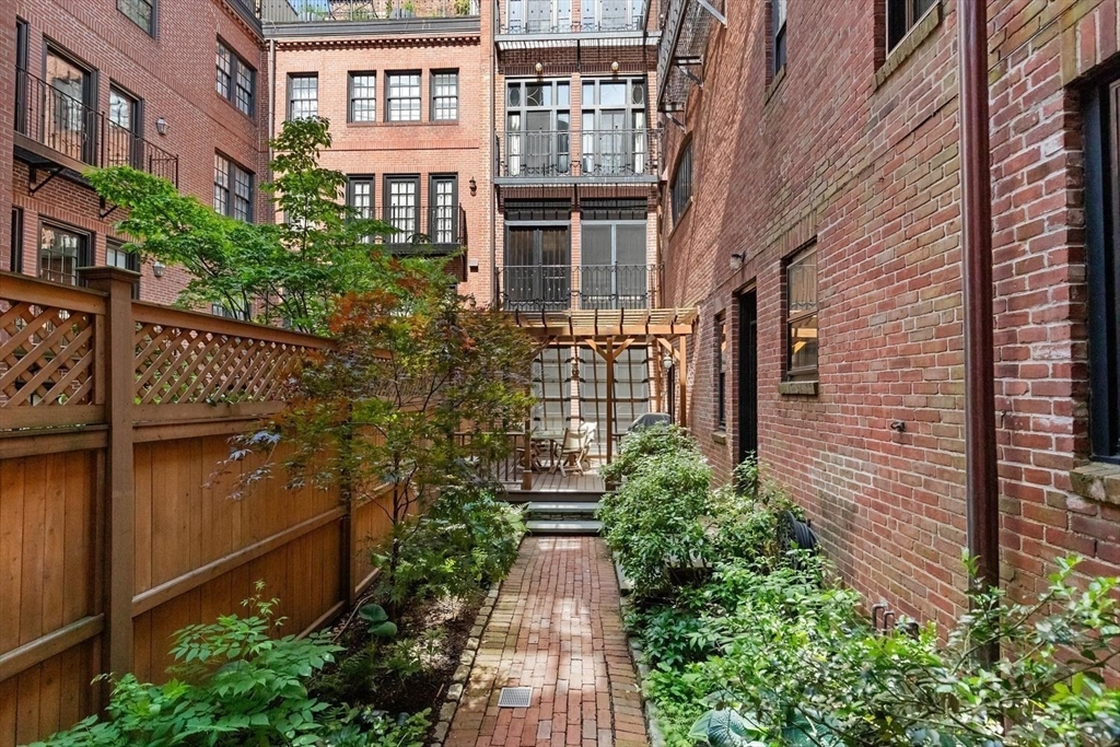 23-25 Beaver Place Boston, MA 02108 - Photo 39 of 41