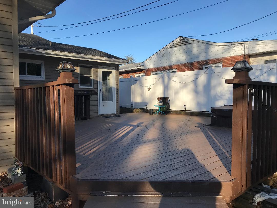 2461 Woodcroft Road Baltimore, MD 21234 - Photo 14 of 33 maintenance free with bar railing.