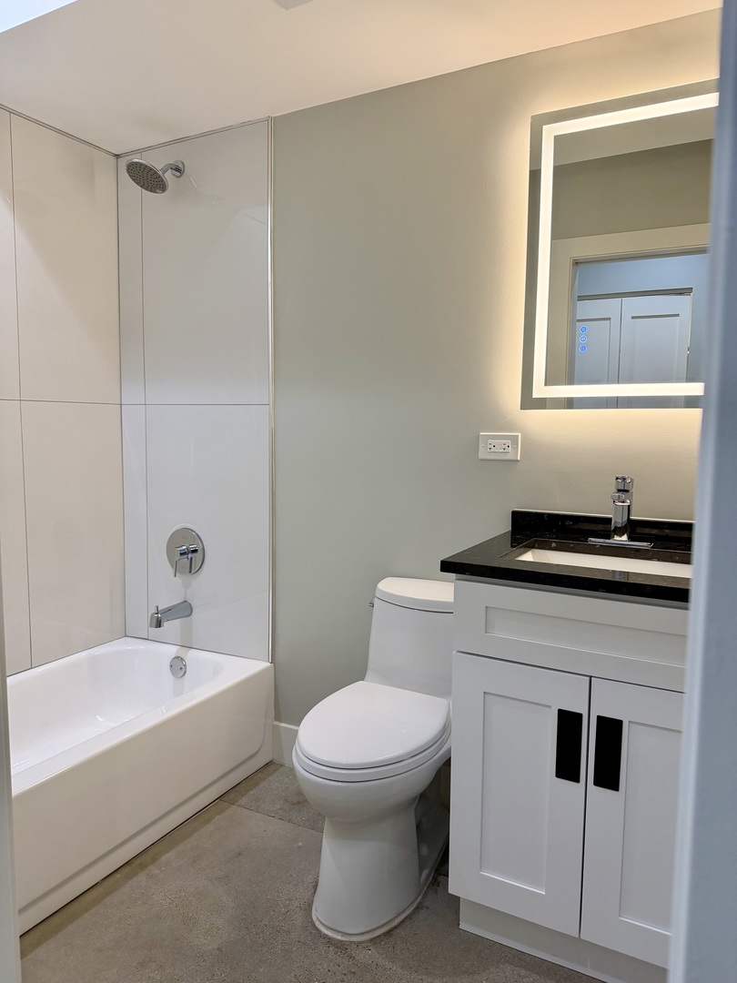 4730 West Grace Street, Unit 3 Chicago, IL 60641 - Photo 17 of 26