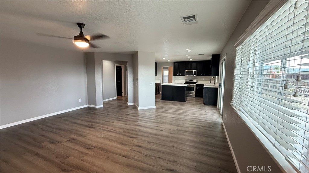 29266 Granite Ridge Court Menifee, CA 92587 - Photo 7 of 41