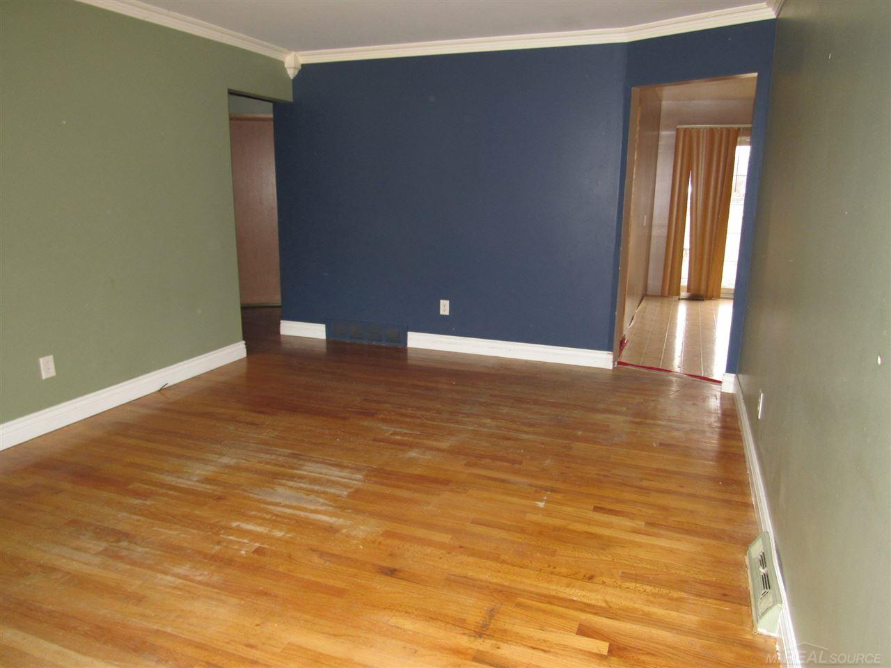 4389 East 12 Mile Road Warren, MI 48092 - Photo 14 of 35