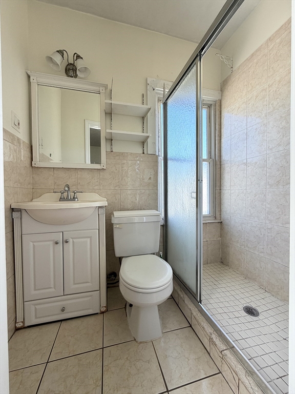 11 Snow Street, Unit 2R Boston, MA 02135 - Photo 7 of 9