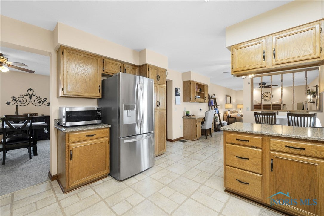 12986 Five Point Road Perrysburg, OH 43551 - Photo 11 of 50 Gallery Image 11