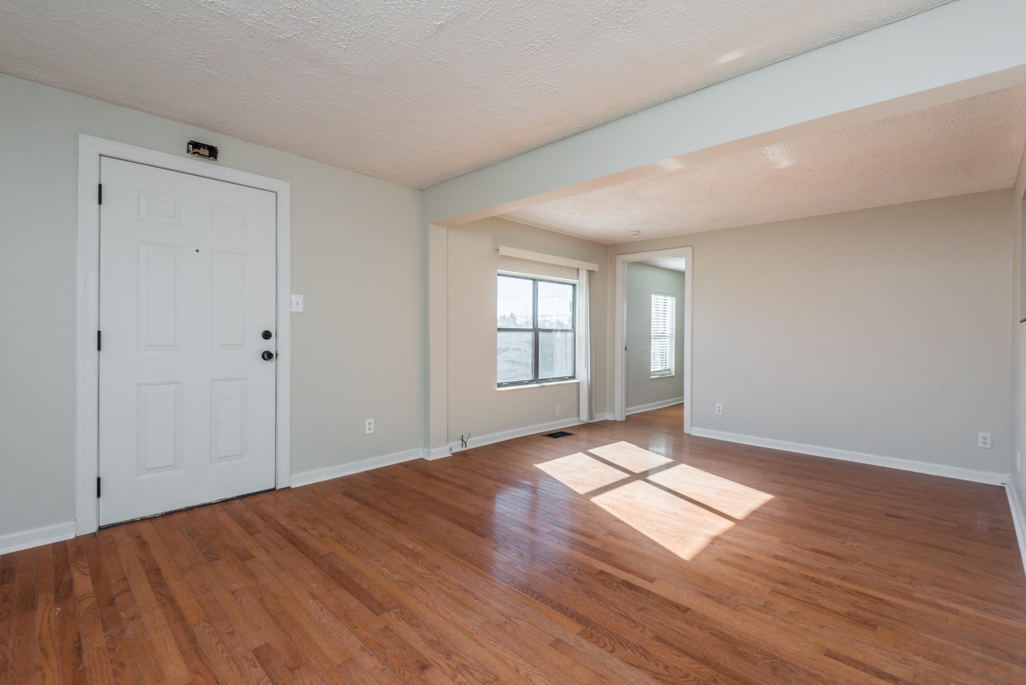 6313 Ridgeview Road Knoxville, TN 37918 - Photo 6 of 33 a view of an empty room and window